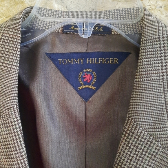 Vintage Tommy Hilfiger Mens Blazer Jacket Brown Plaid Virgin Wool 44R - Picture 3 of 16
